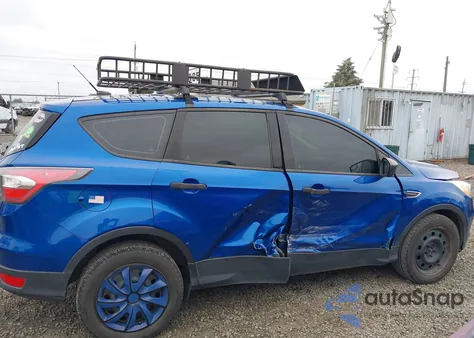 2017 Ford Escape S z USA, uszkodzony, nr VIN 1FMCU0F79HUB44586